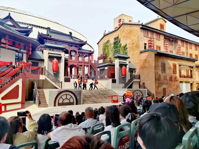 古城烽火》360度舞台沉浸式观演新葡京西安旅游打卡战争实景演艺《(图8)